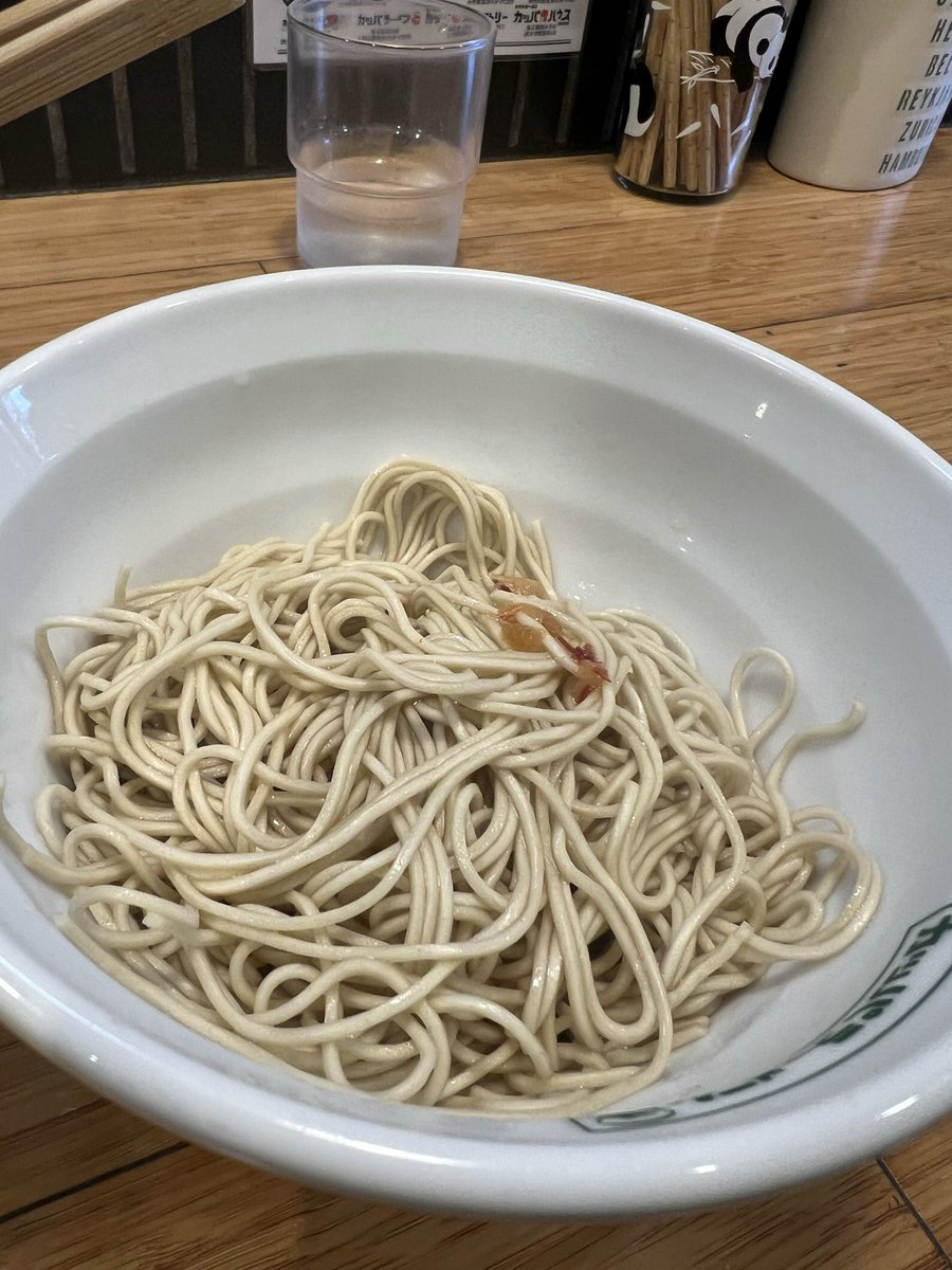 shinyasavage's tweet photo. カッパ64さん
『味玉シーフードラーメン+大盛+トマソー+替玉』
久しぶりに福生で仕事🚗³₃
様々な限定はあっても久しぶりなら僕はこれ一択✨️
シーフードにトマソーは必須⭕️
わんぱく胃袋が替玉を欲したので細麺まで楽しめて大満足💯
ご馳走様でした🙏🍜 https://t.co/OQlFR2eM4d