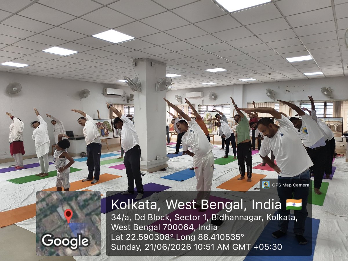 RrrlfKolkata's tweet photo. Celebrating wellness and mindfulness! 🧘‍♂️✨ 
RRRLF organized a rejuvenating session on #InternationalDayOfYoga at @RrrlfKolkata . Huge thanks to our expert instructor, Dr. Md. Khairul Islam, for guiding us through the revitalizing asanas and pranayama.
#YogaDay #IDY2026 #Wellness https://t.co/sAmTfyvAvs
