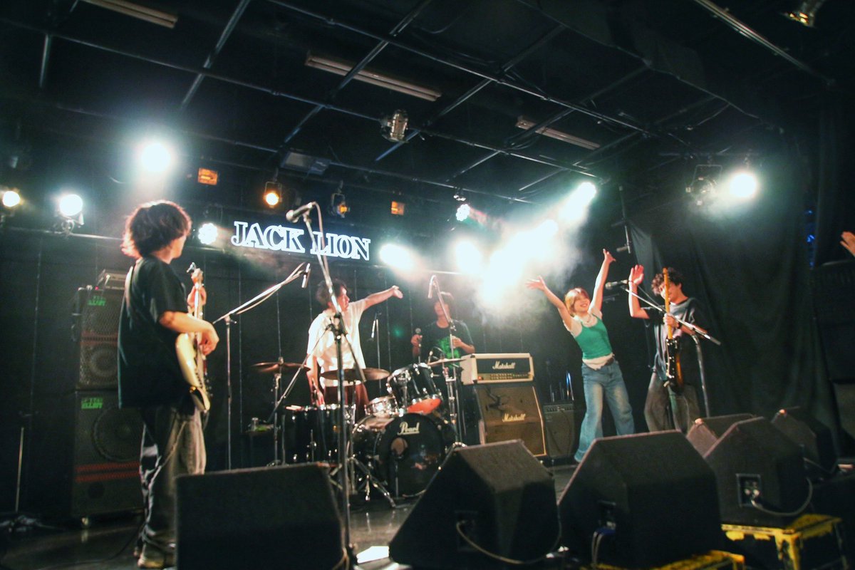 kagari_band's tweet photo. 2026.06.21 ＠茨木JACKLION
"ガラパゴスデラックス"

お集まりいただいた皆さんありがとうございました！
改めて、ジャックライオン26周年おめでとうございます🥳

次回ライブは
7/8,神戸padoma
7/10,心斎橋BRONZE
7/24,神戸BLUEPORT.

HPにてご予約受付中です！📩
https://t.co/HJcQXDsO4k https://t.co/Cg9sNAmbLT