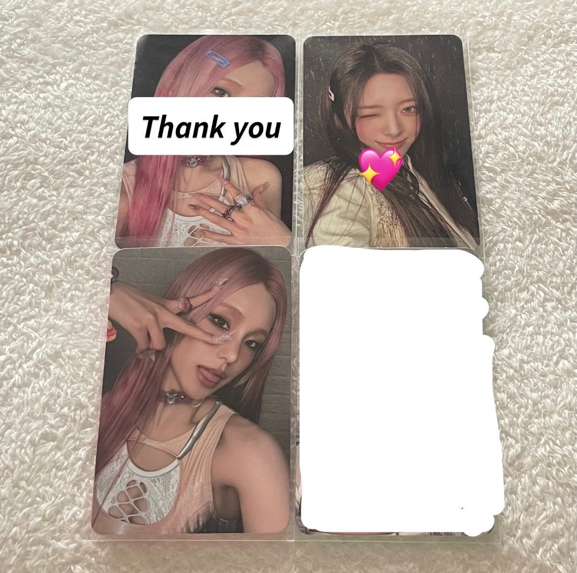 oxomidzy's tweet photo. @Leebi_skzkokan リプありがとうございます！
💖のユナを求めております！
🤍のリュジンとの1:1の交換でしょうか？
お返事お待ちしております。 https://t.co/sfZjVUKTIT