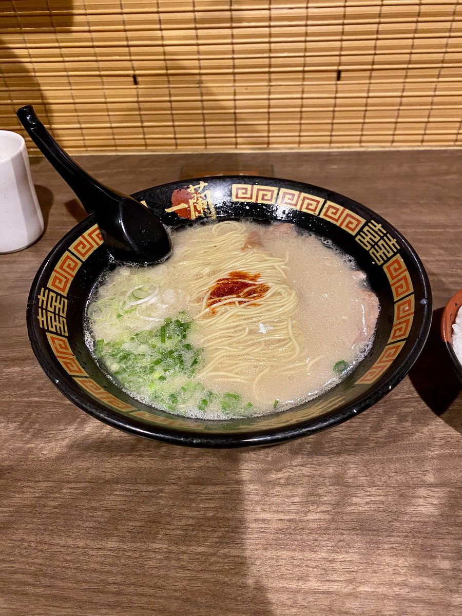 yokes777's tweet photo. 人生初一蘭🍜 https://t.co/2pXZZtxsZp