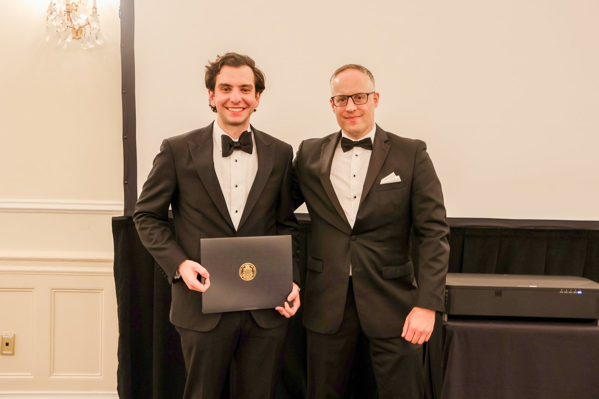 PittNeurosurg's tweet photo. Diplomas in hand. Program Director @pascalzinn presents our graduating residents with their official residency diplomas, marking the completion of their training here at Pitt Neurosurgery. 

Learn more about all resident awards here: https://t.co/m4ygfQ2oAl https://t.co/CDM4q1WsQR