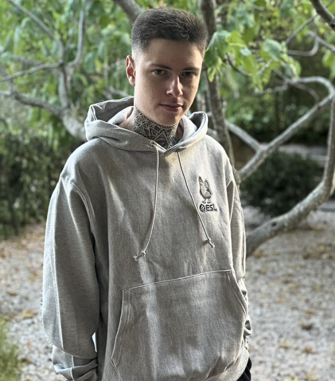 Ozzny_CS2's tweet photo. JUST IN: FaZe are reportedly in talks with Gentle Mates for MartinezSa 🇪🇸‼️

(via @KRL_STREAM) https://t.co/R8K2UxIVE6