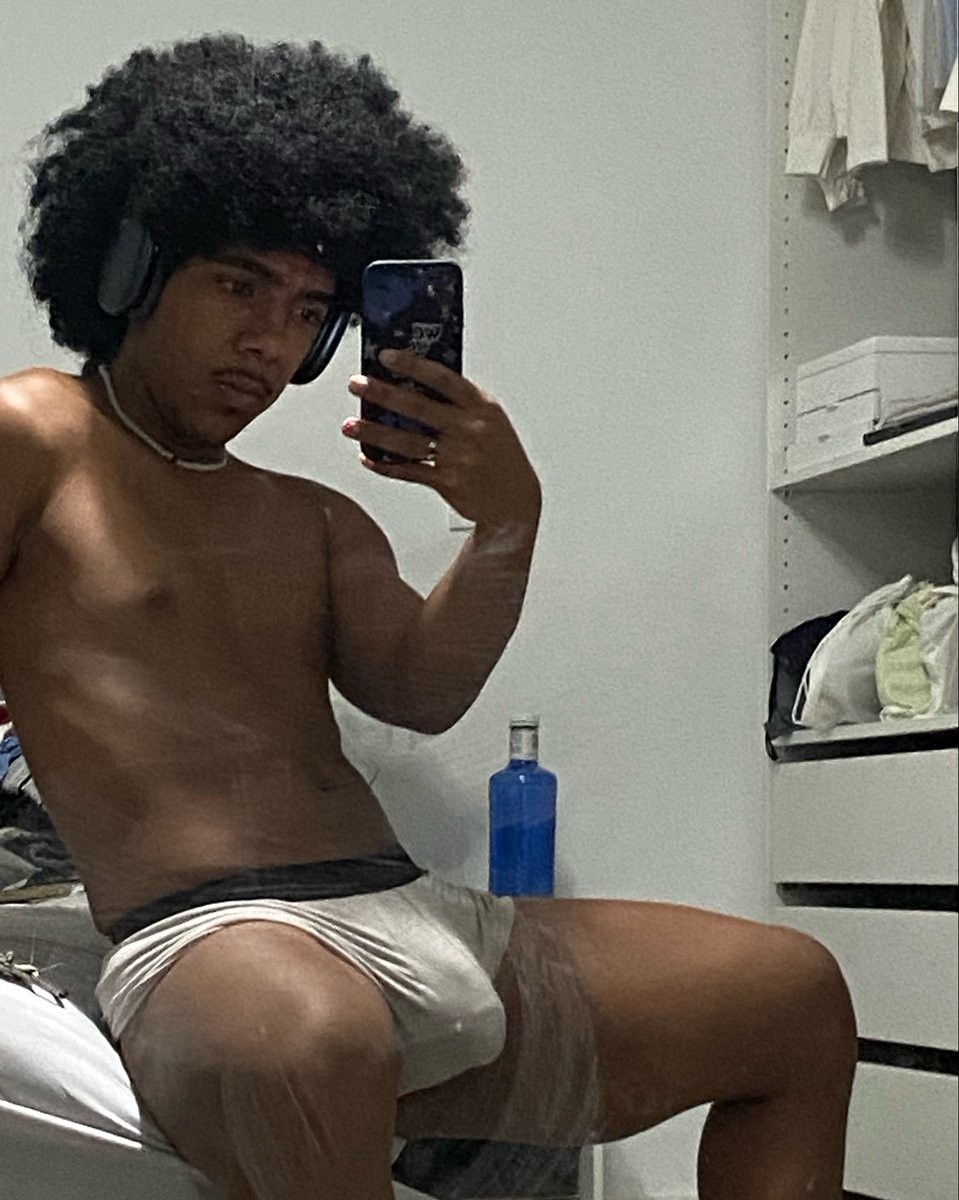 justcarter21's tweet photo. dale rt para una sorpresa en el dm 👀🍆 https://t.co/kwKchc3mW7