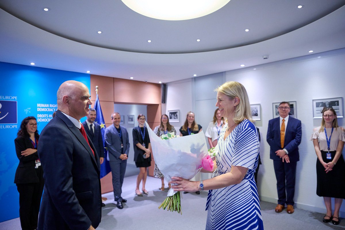 DutchMFA tweet picture