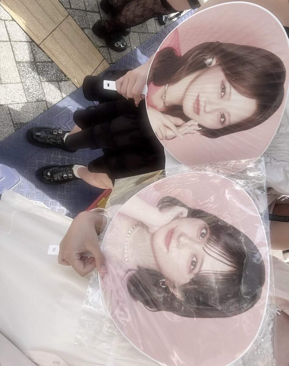 みみ tweet media