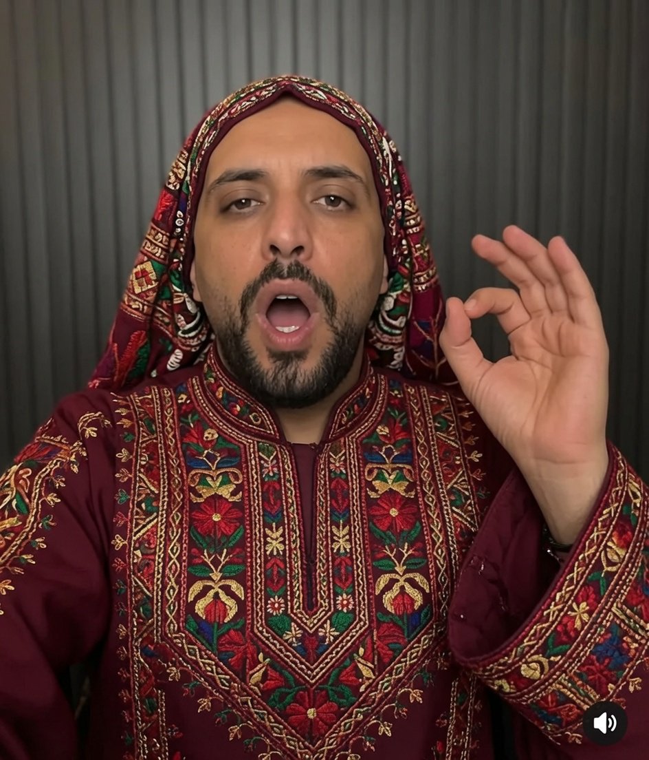FaoizeM's tweet photo. @Alordonalyoom وينك يا سوسو إظهر وبان عندنا معاك رهان إحنا الجزائريين 🇩🇿🇩🇿🫶👌👌😂😂 https://t.co/qiNLfQwkea