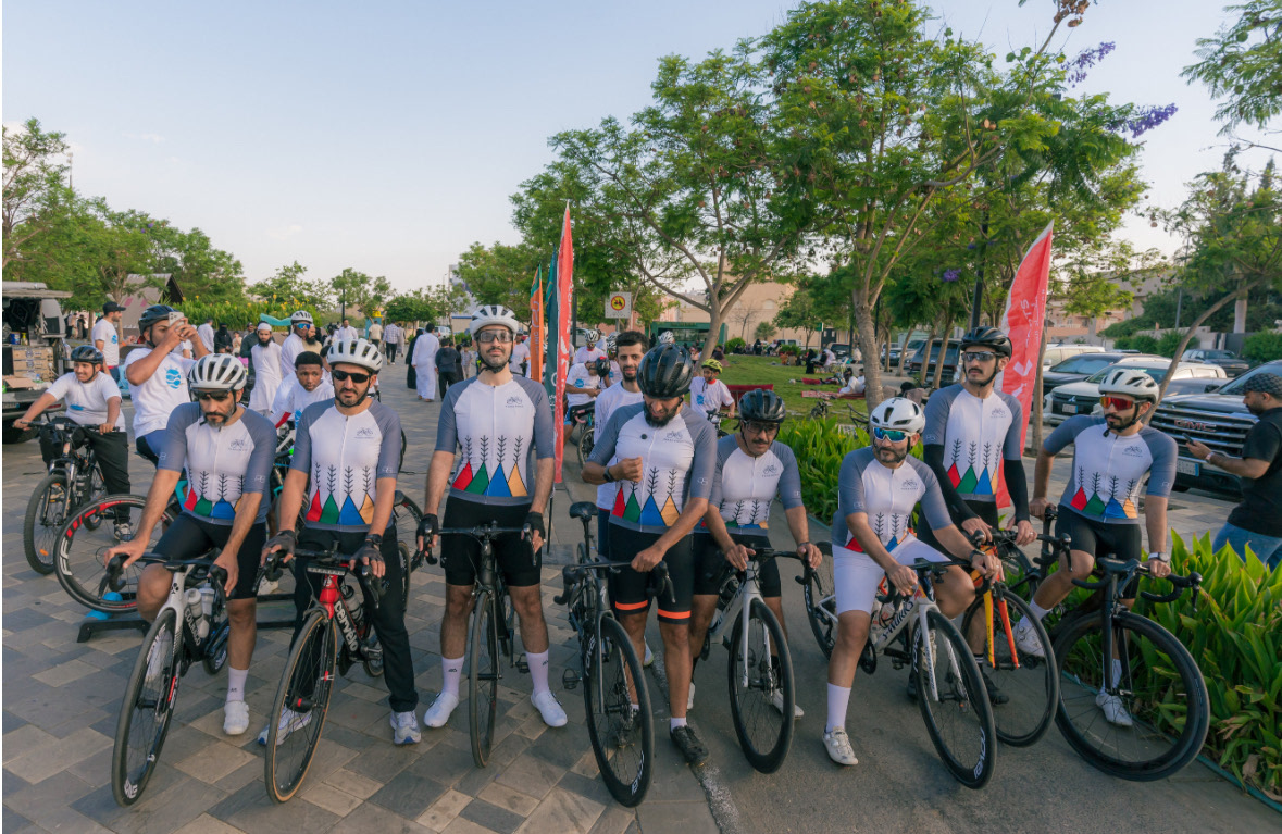 mosgovsa_live's tweet photo. 🚴‍♂️ تعزيزاً للرياضة المجتمعية ونمط الحياة الصحي.. انطلاق الفعالية المجتمعية لركوب الدراجات الهوائية وسط مشاركة واسعة من مختلف الفئات العمرية ✨ 🦾

📍فرع منطقة عسير https://t.co/Dw1EnAr2aP