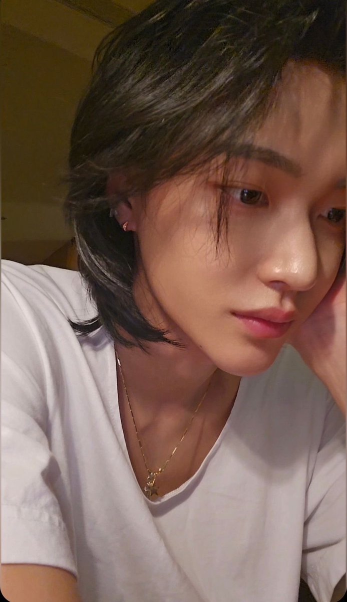 amntonni's tweet photo. วอนบินผมบ๊อบโคตรน่ารัก https://t.co/7Vx3SLivJu