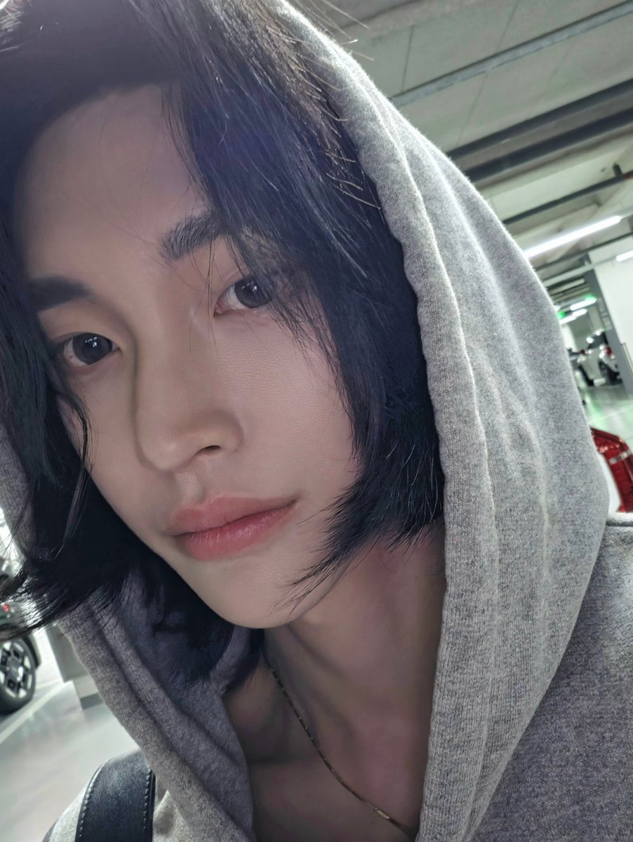 amntonni's tweet photo. วอนบินผมบ๊อบโคตรน่ารัก https://t.co/7Vx3SLivJu