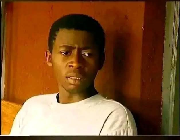 VivianIfeomaOj's tweet photo. Umu Igbo this Nollywood Actor Ifeanyi Ezeokeke UGO SHAVE ME needs your help to stay alive. 

He has been sick and have not really gone to Hospital because of money. 

His Daddy died because of this situation! His Mom is having a Rod on her right leg due to Accident and always falling on the Staircase! 

Help a brother biko 🙏🏽