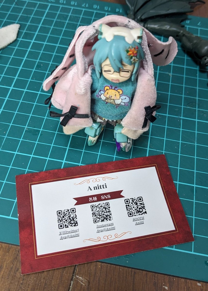 awa4's tweet photo. A nitti さんのスカートで、(ラ)ちゃんを微妙にバージョンアップ
今までTシャツ一丁なの割と気にしていたんよw

#デスクトップアーミー https://t.co/W7etkU9Z1D