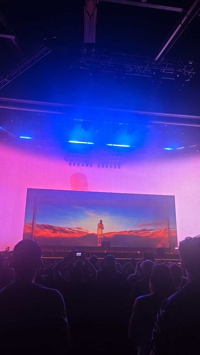 JakeWiniavski's tweet photo. @KiDCuDi @Complex @ComplexMusic they wouldn't understand!! https://t.co/Zd9LtC81bW