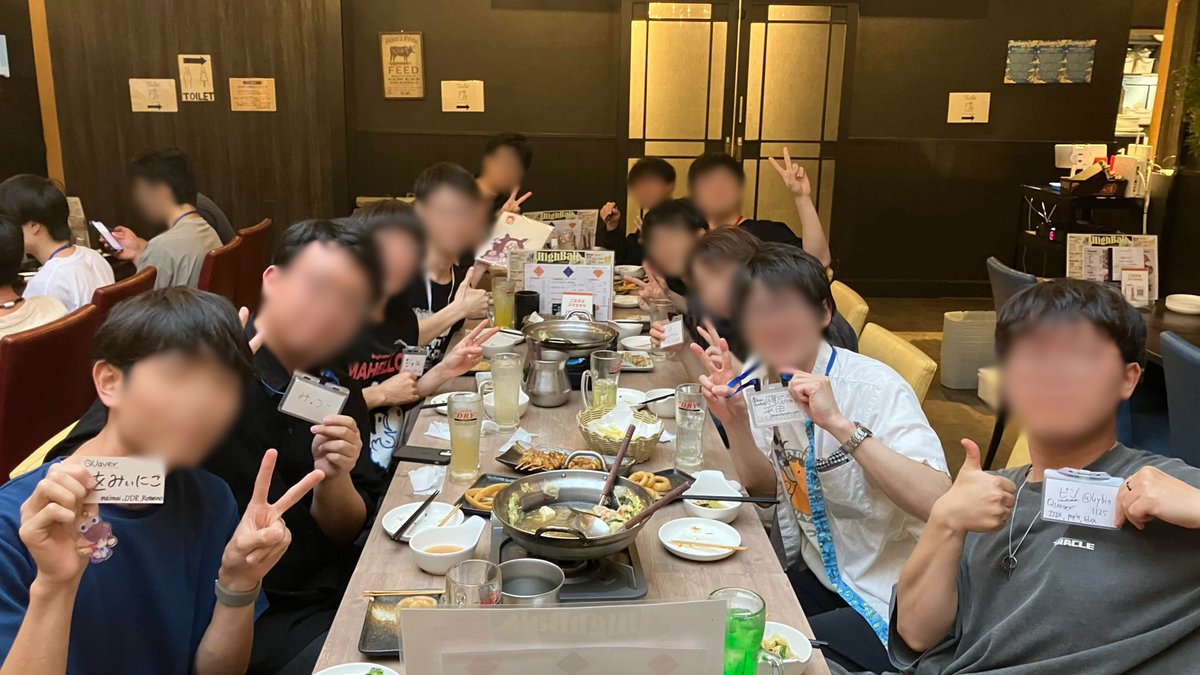 fu_frhythm's tweet photo. ◇QUaver×FRhythm交流会◇

6月20日に、QUaverとFRhythmで交流会を実施！
交流会には両サークルのOBの方々も来ていただき、天神のラウンドワンとGiGOに別れて一緒に音ゲーしたり話をした後ご飯へ！
両サークルで交流が出来た良い機会となりました✨️
ありがとうございました！！

#福岡大学サークル https://t.co/ngzsPG3nCI