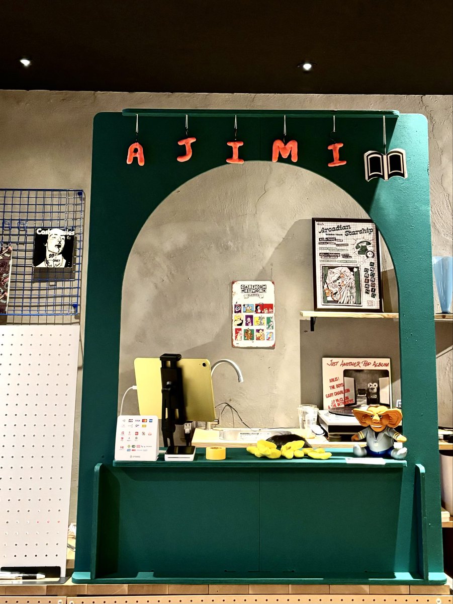 shirahaman_jazz's tweet photo. 本屋は今週金曜日の6月26日からオープンです！詳しい営業スケジュールなどなどはインスタのアカウントを見てもらえたら🙏
よろしくお願いします！

https://t.co/C4mIG29WkE https://t.co/WeLlOWpM3l