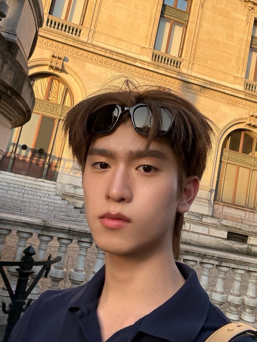 irelftn's tweet photo. แม่งเอ้ยกุโคสรักตี๋อะ หล่อชิบเป๋ง https://t.co/2i1DFsT7Q8
