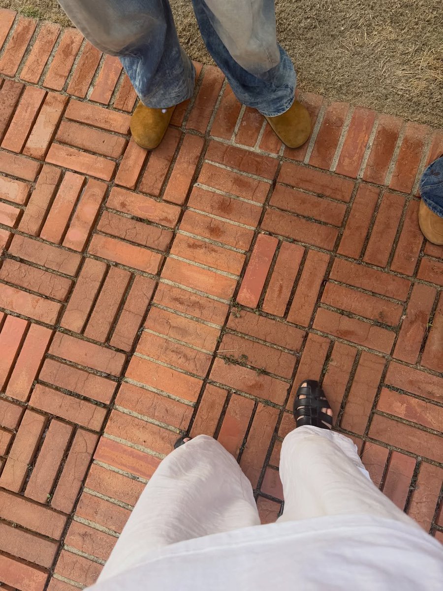 bvtterflyxv tweet picture