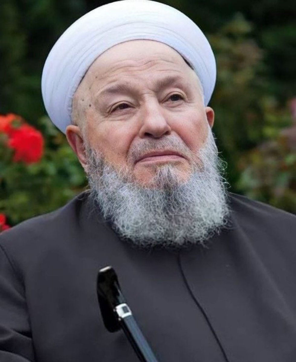 Mervenrozell's tweet photo. Haziran Ahiret'e kalan hasretin şahididir. 
23.06.2022🥀 Rahmetle ve çokça Özlemle.. https://t.co/jwPzGrHmSB