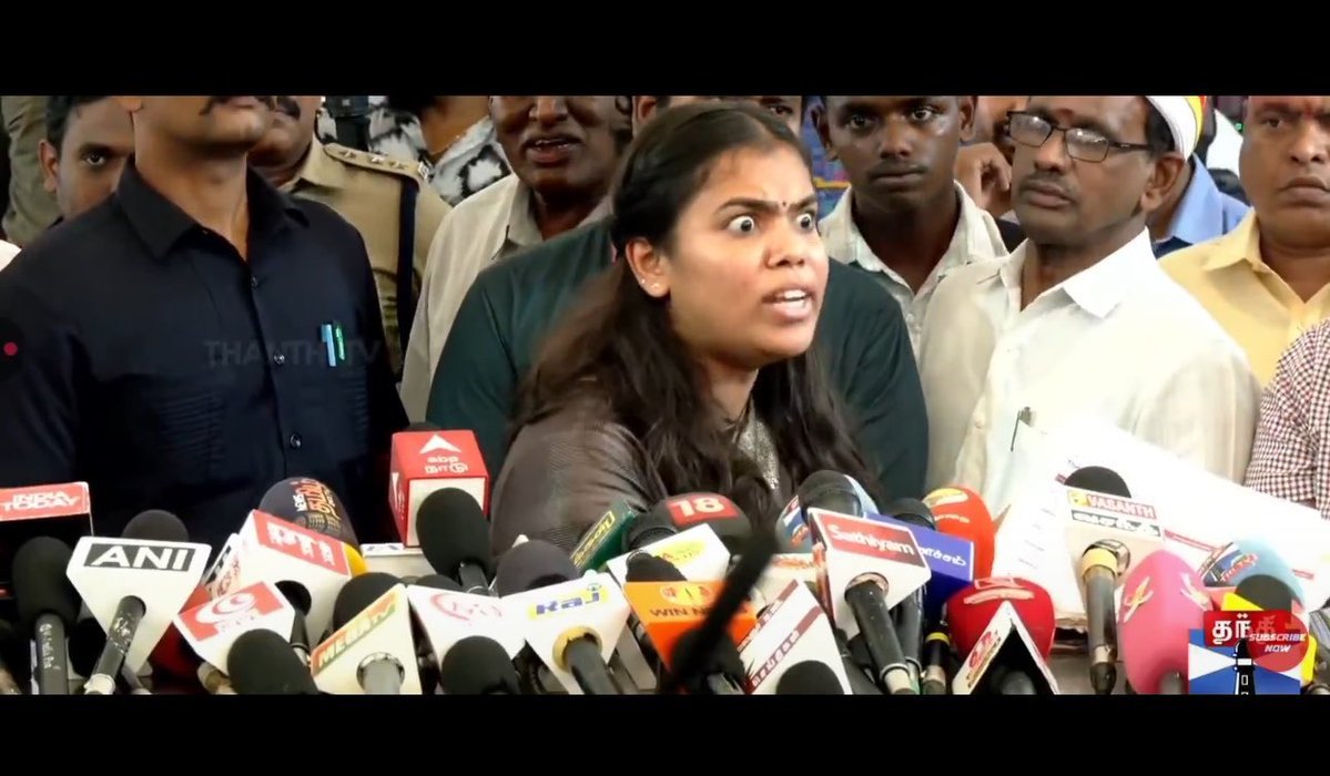 FcKavin's tweet photo. @Keerthana4VNR 🤣🤣🤣🤣🤣🤣 https://t.co/U5SrLdWX0w