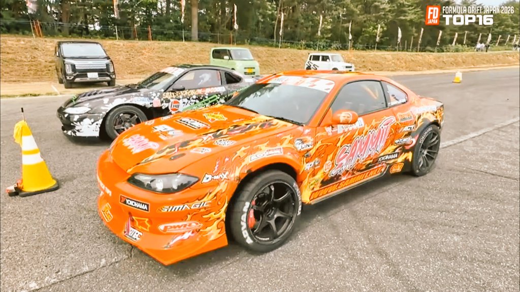 SS23812435's tweet photo. 今日の二枚
キレキレのドリフトするサムルーカス選手その2
#FDJAPAN #TeamSAMMIT  #yokohamatire #yashiofactory #TMLABO #justengineering https://t.co/7E9jVxvGWv