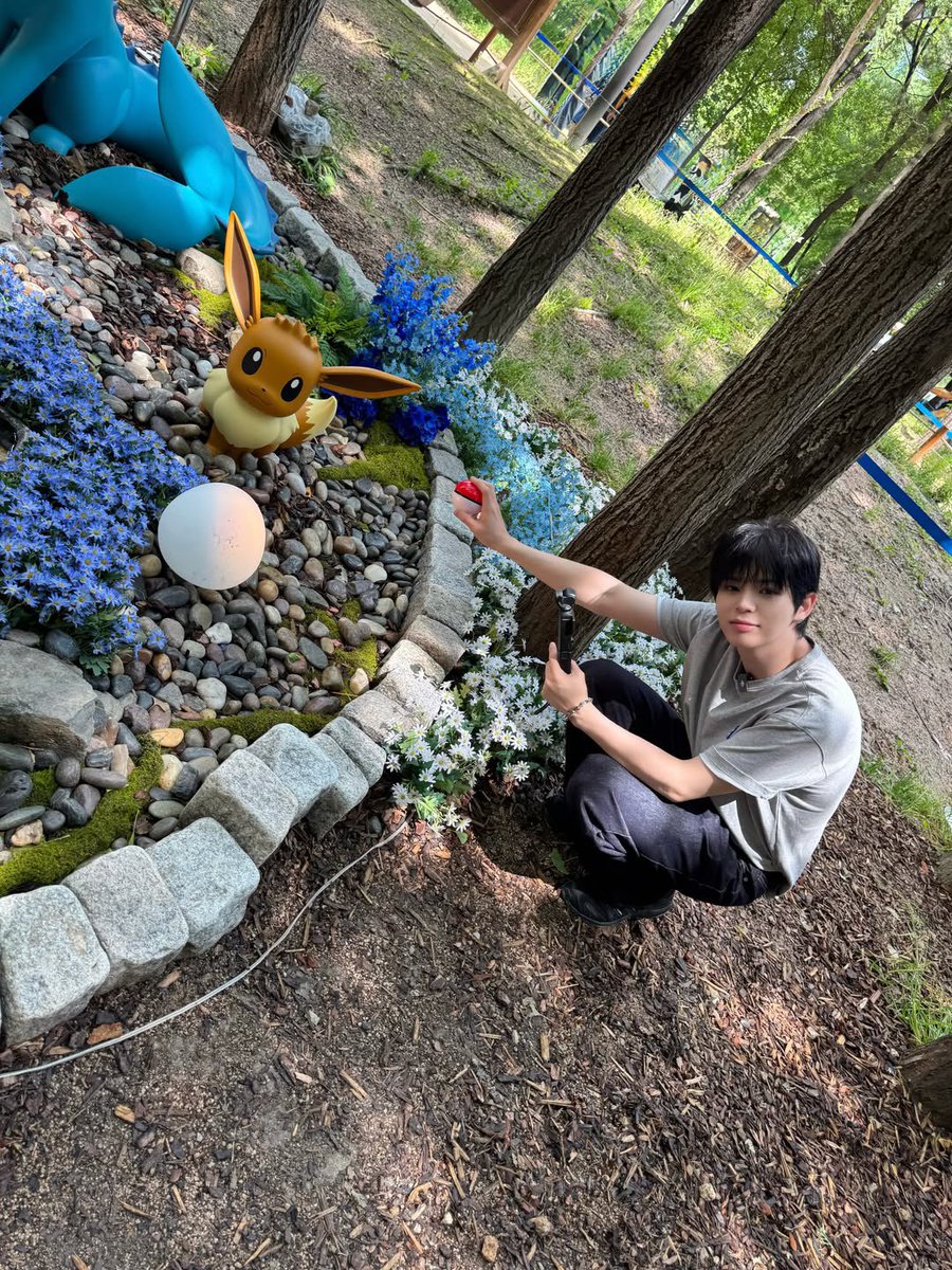 evnne_hanbin's tweet photo. https://t.co/NtBVcPOrY8