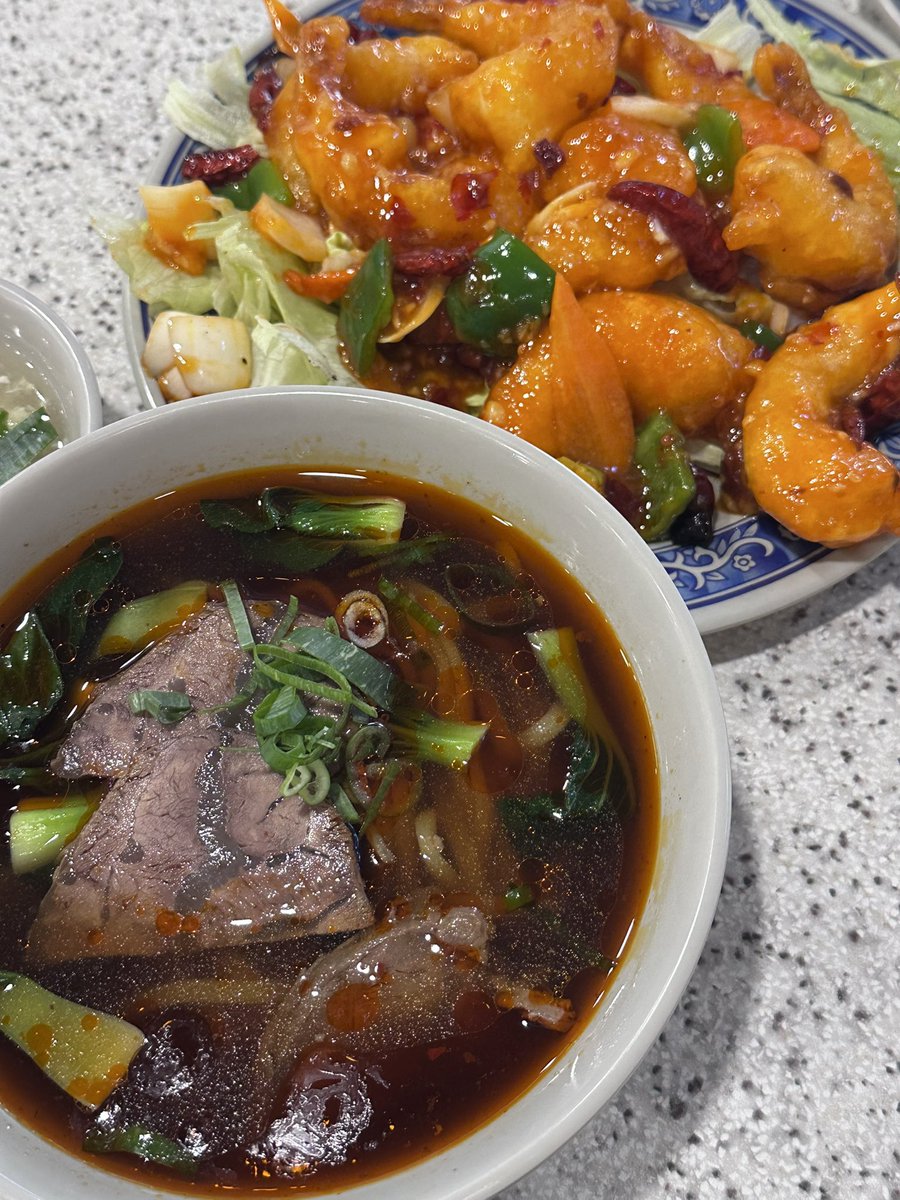keatsdiary's tweet photo. 오늘 올만에 맛있는 거 먹음 https://t.co/KNVGYRxeSZ