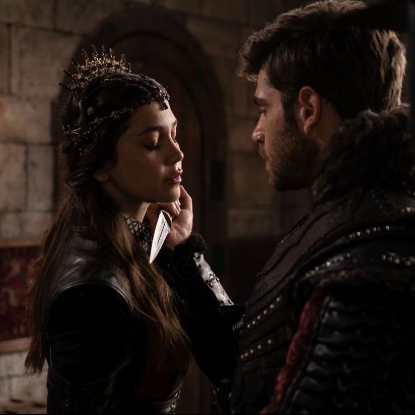 deeelst's tweet photo. It's very hard to get into the list of my favorite couples from Turkish tv series, but teoden just flew into it

My Holy Trinity #efyam #ornil #teoden https://t.co/n8bJ6v5sfA