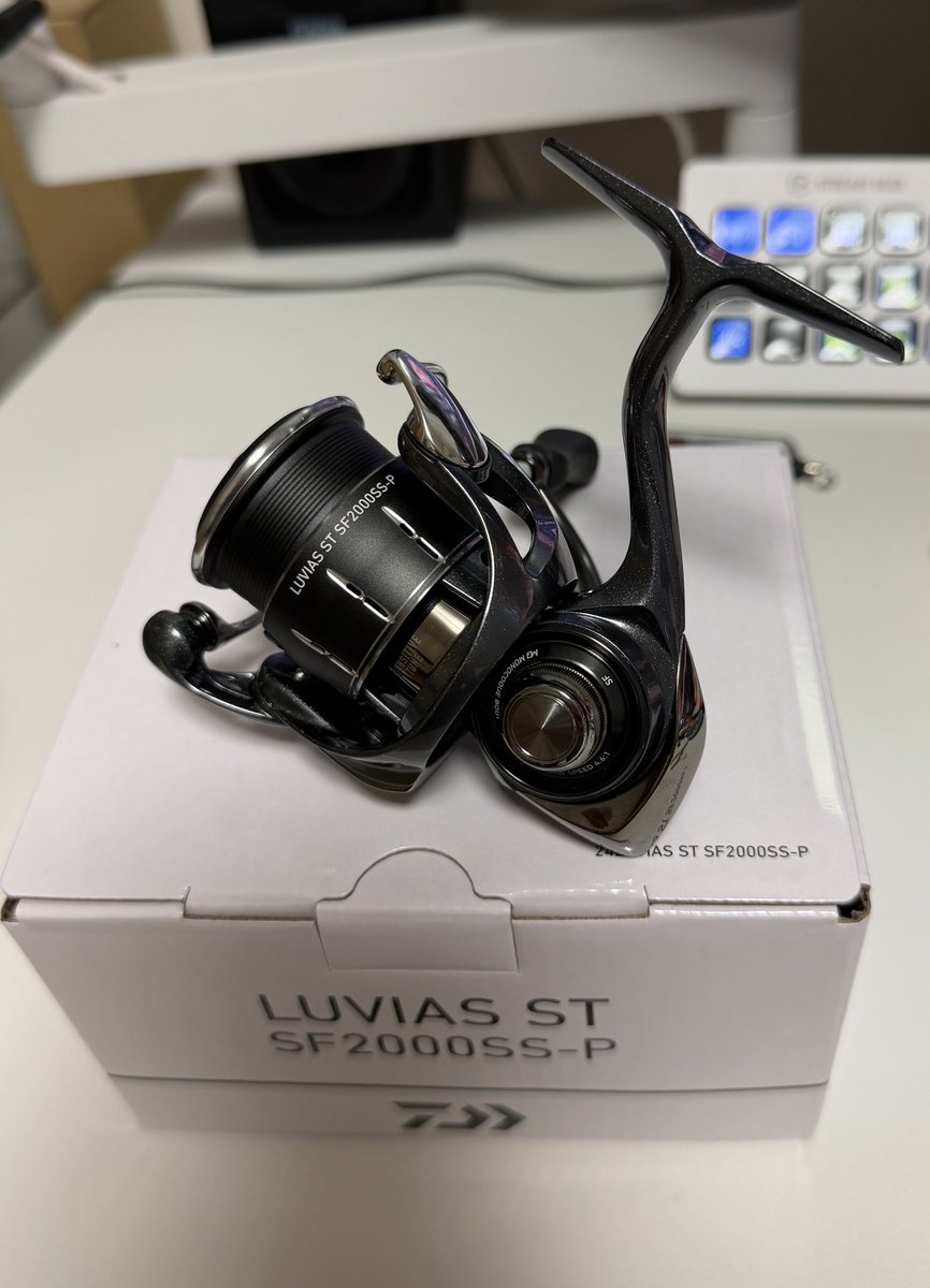 trick_ookami's tweet photo. そえば自慢するの忘れてた
ルビアスstsf買っちゃったよ...！
もう絶対道具の言い訳できない https://t.co/lXeJ8vRN1a