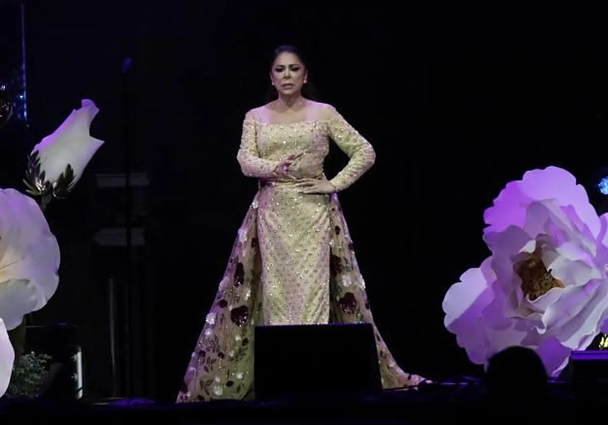 abcdesevilla's tweet photo. 🔴 #ÚLTIMAHORA | Icónica Santalucía Sevilla Fest (@iconicafest) insta a Isabel Pantoja a celebrar el concierto que la artista quiere cancelar

La artista afirma 'discrepancias' con la organización, que le responde con un contundente comunicado.

📌 Más información en ABC de Sevilla: https://t.co/p6hJGrqUP8

#ISSF26