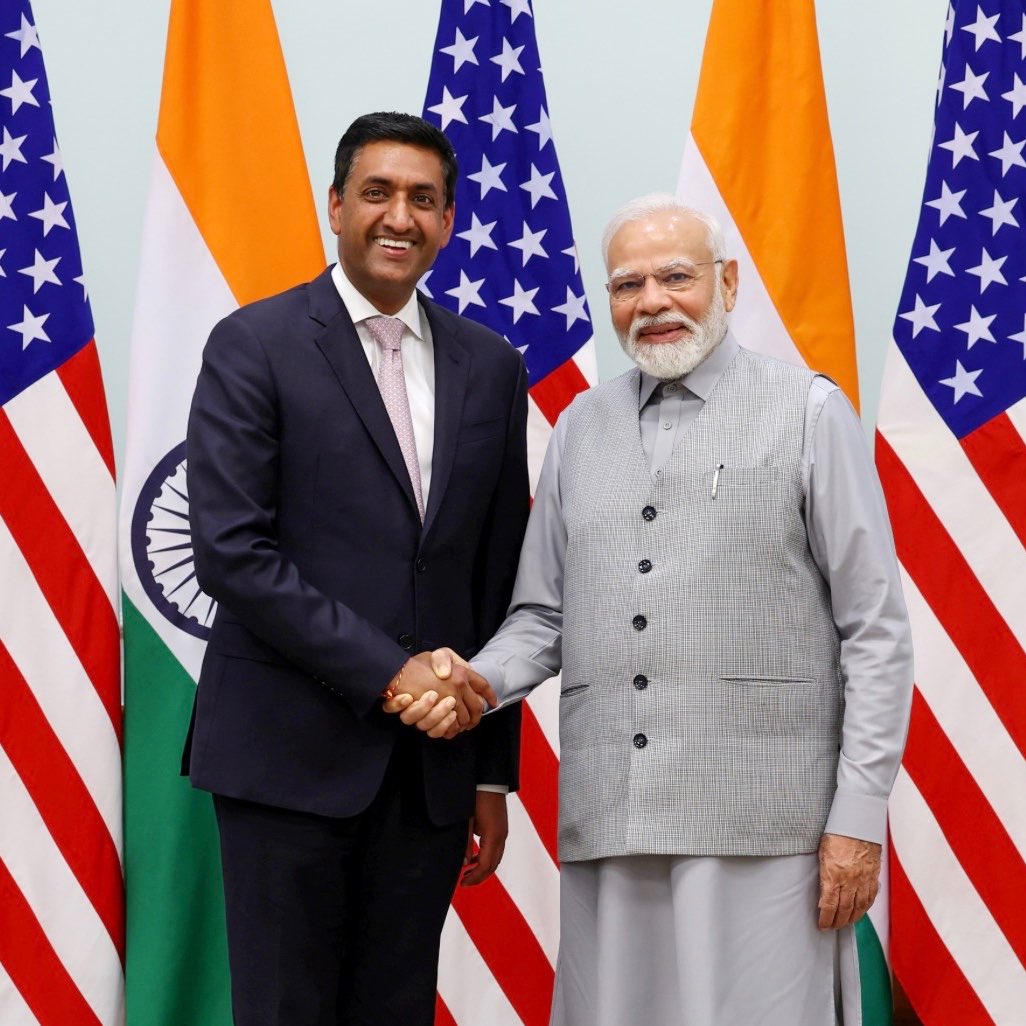 cutoffs_io's tweet photo. 🇺🇸🇮🇳 Ro Khanna puts India first. America second.

This U.S. Congressman uses his seat to help India, not Americans.

• He fights to remove visa caps and flood America with more Indians. This steals jobs and spots from American workers.

• He leads trips to India and blocks tariffs on Indian textiles and medicines. Those tariffs would protect American factories and American jobs.

• His politic views come from his Hindu Indian grandfather, a Gandhi-era activist. He brings Hindu mantras into Congress and pushes India’s views on religion.

• He milks his position with massive stock trades worth hundreds of millions. He and his family profit big while he sits in Congress with inside access.

Khanna shapes U.S. trade, immigration, and foreign policy to benefit India and Indians first.

This is not America First. This is India First from inside Congress.
