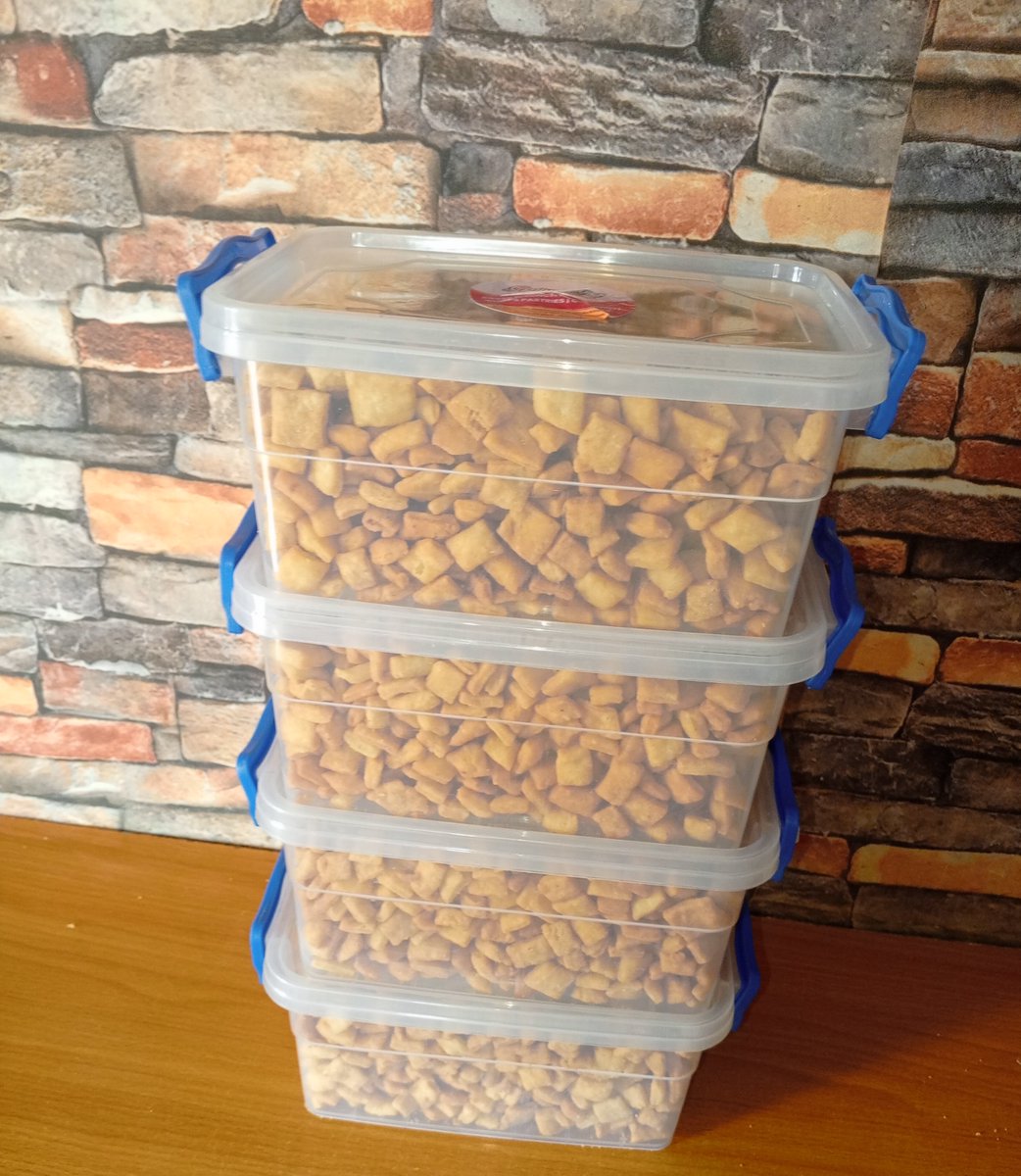 IyaCakeNmore's tweet photo. I wish to make sales this week.🙏

Crunchy snacks is available.
I will be glad to receive your patronage.
God bless you.🙏

10,000 each. 
Sango, ogun state. https://t.co/N1FWy3W9jo