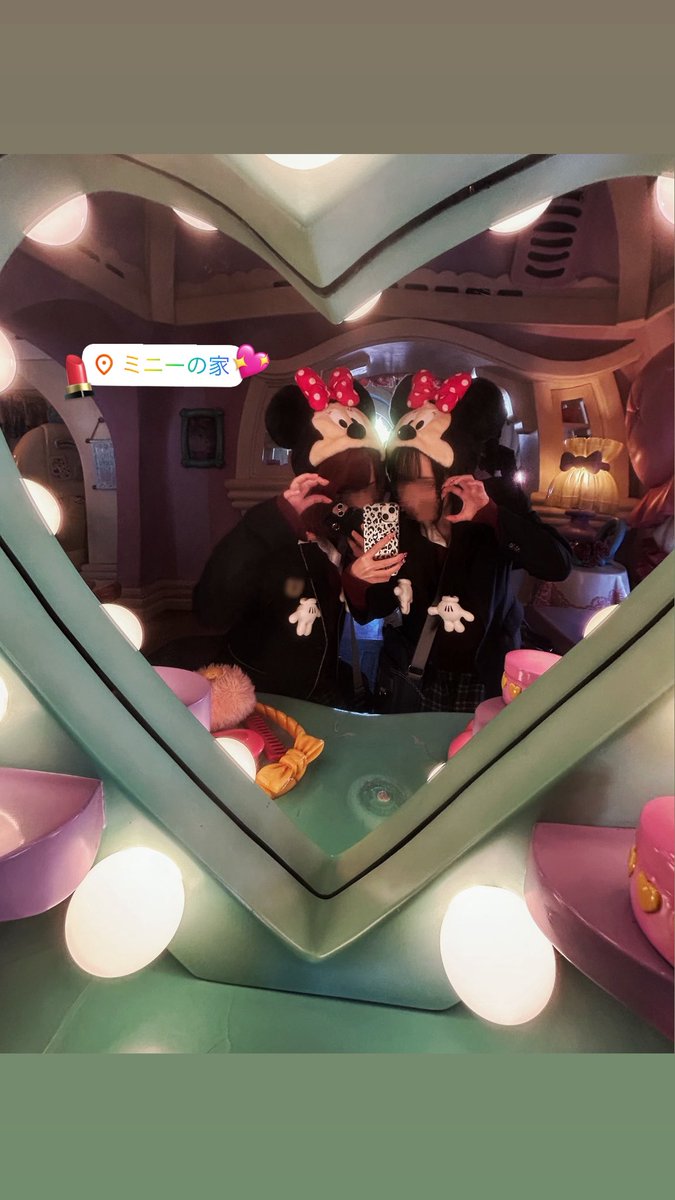 __c9lor's tweet photo. 制服ディズニー♥️ https://t.co/NQ633mb33o