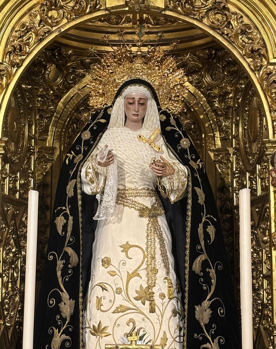 SoledadSLorenzo's tweet photo. NOTICIAS | María Santísima en su Soledad preparada para el tiempo ordinario. https://t.co/cDEWJt0Tam