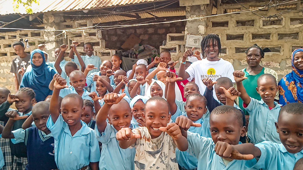 Benjamins_found's tweet photo. All helping hands are needed at Benjamin’s Foundation Kenia 
#foryou https://t.co/AASNSCS2Zb