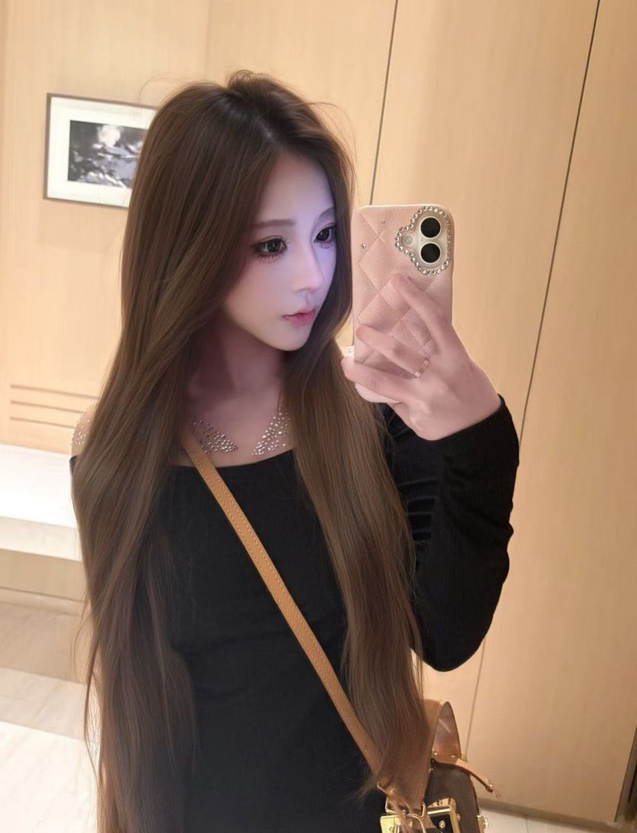 MTxBY_NTG's tweet photo. 接妹妹投稿～
我来自陕西 西安，19岁，167cm/98斤，B+，自我加分项:我是女大兼平面模特 性格好 学过舞蹈 表演 听话 身材好皮肤白，粉嫩紧 敏感 提供情绪价值 第一次接触 圈子干净
目前单身，想要灵魂伴侣来完成一次完美邂逅！ https://t.co/ZiQkW8B0Ck