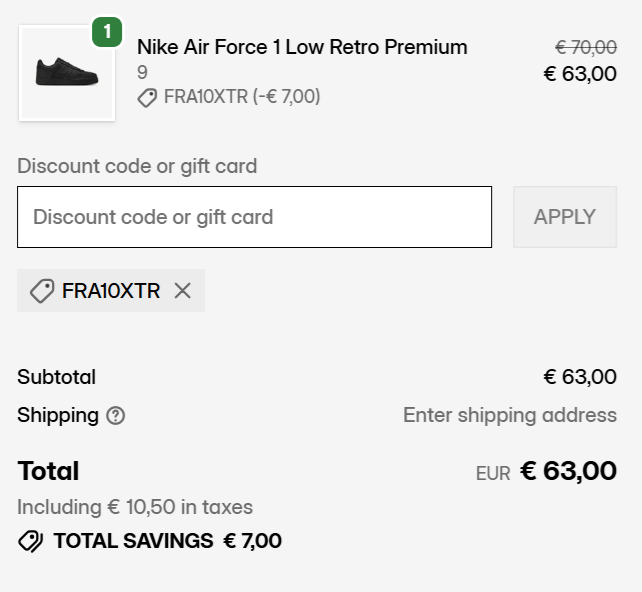 Geekify_fr's tweet photo. BON PLAN  

Nike Air Force 1 Low Retro Premium Triple Black Badgeless 

chez Sneakersnstuff  

Utilisez le code FRA10XTR et payez 63€ seulement!  

https://t.co/rBL1JIpjnB https://t.co/rbEe3uWCky