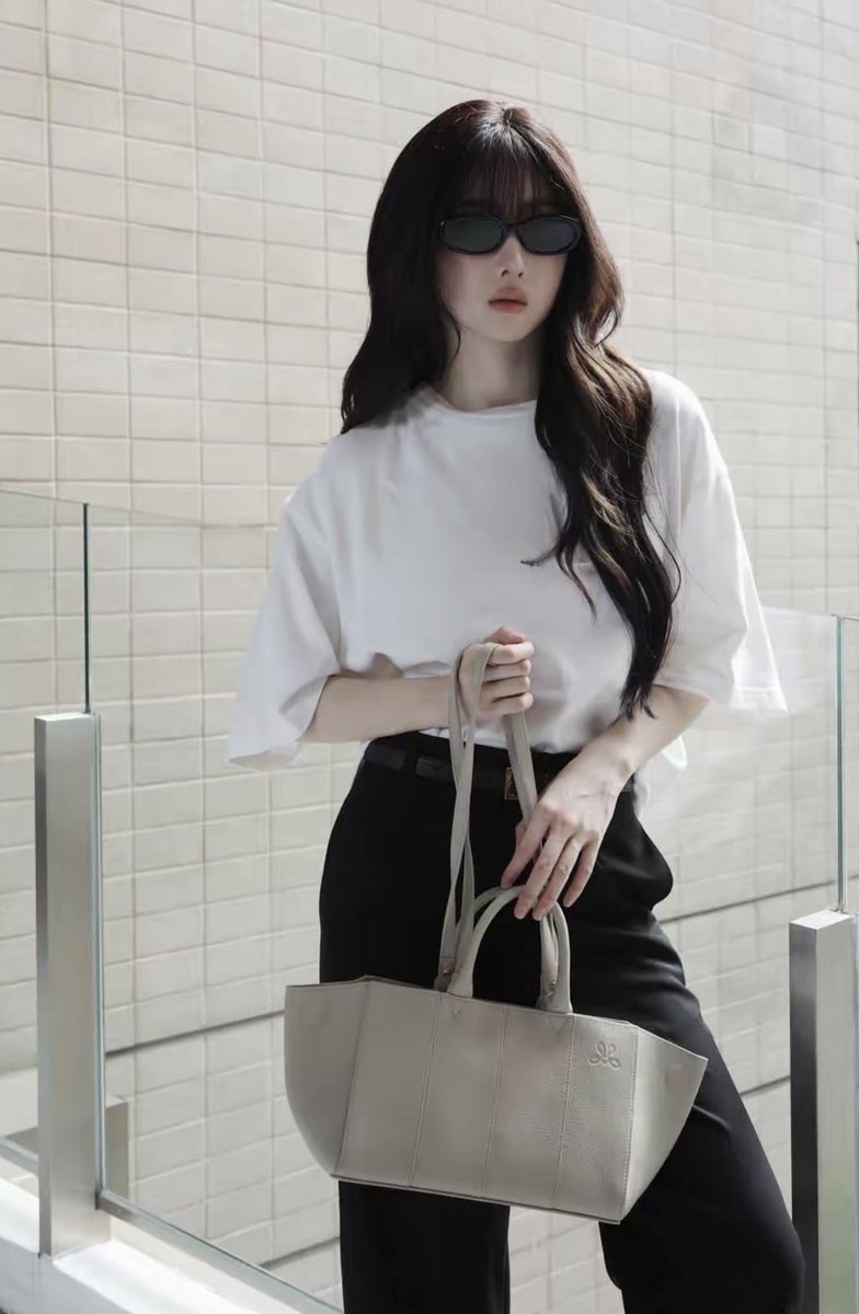 LADYTATTOEDD's tweet photo. She can be a princess, a sweetheart, a dreamer, and a darling. But she can also be a baddie who walks with confidence and fire. Her magic lies in being all of them at once.

https://t.co/BINKg1iJtd…

#YokoApasra #โยโกะอาภัสรา https://t.co/CFxyD6AK1E