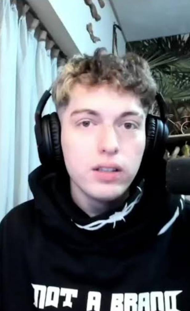 joanflods3's tweet photo. @DxnMolinismo ¿Porque nadie le cancela? https://t.co/ARghXmrnSv