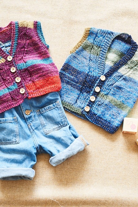 ecojoyknits's tweet photo. Babies and toddlers in Stylecraft  Head Over Heels Festive Sock Yarn #freeknittingpattern #knittingforbabies #knittingforkids #naturalfibers 

https://t.co/21tml3nugz https://t.co/wRriYsiYv7