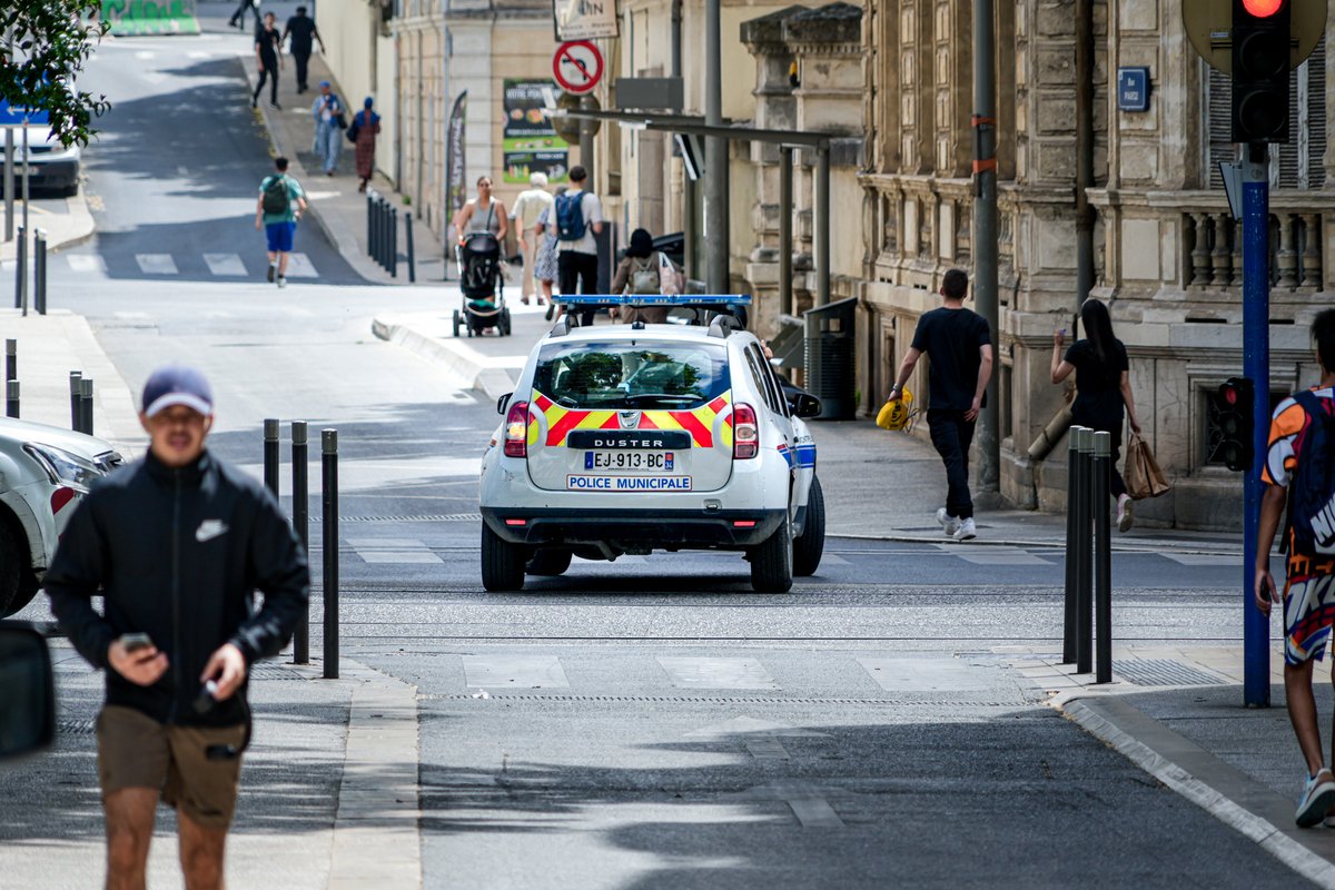 PMMontpellier's tweet photo. 🔴 Hier :

🚗 Matin
Nos agents repèrent une voiture suspecte allée de la Gardiole

🚗 Après-midi
2 véhicules en stationnement abusif av. St Maurice de Sauret &amp; rue du Pas du Loup sont contrôlés

➡️ Les 3 véhicules s'avèrent volés ! 
✅ Mise en fourrière
✅ Lien avec @PoliceNat34 https://t.co/zLzXYy43lH