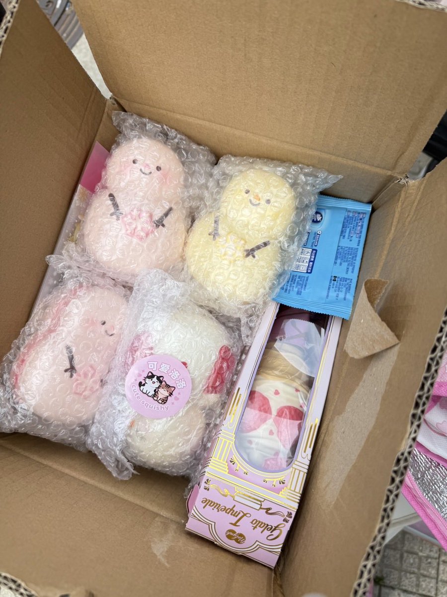 Jacob07470517's tweet photo. ลงของในกลุ่มค่า ทักได้เลยนะคะ💌
#ตลาดนัดสกุชชี่ #ส่งต่อสกุชชี่ #ปล่อยต่อสกุชชี่ #สกุชชี่ #squishy https://t.co/hXYYJte4A7