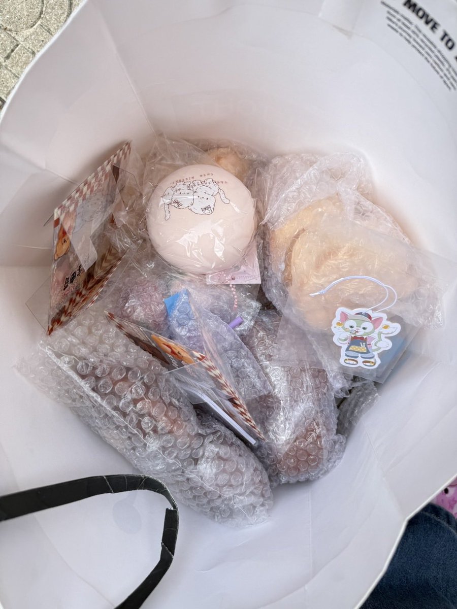 Jacob07470517's tweet photo. ลงของในกลุ่มค่า ทักได้เลยนะคะ💌
#ตลาดนัดสกุชชี่ #ส่งต่อสกุชชี่ #ปล่อยต่อสกุชชี่ #สกุชชี่ #squishy https://t.co/hXYYJte4A7