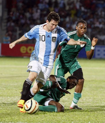 RudrawXD's tweet photo. @itztkbjnr @FOXSoccer This is him playing in Bangladesh in 2011 against Nigeria. https://t.co/6sJhdusy0L
