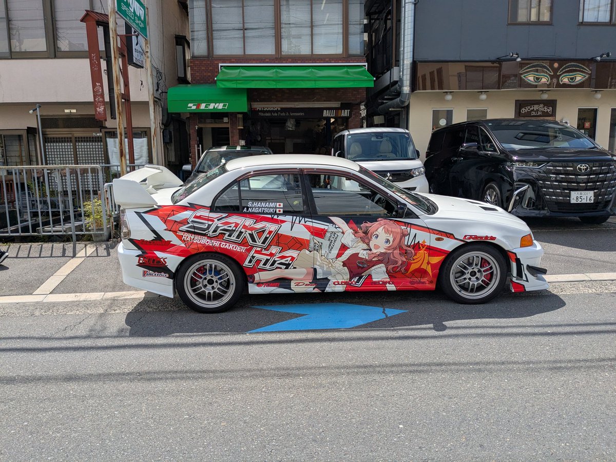 SigmaOsaka's tweet photo. ランサーエボリューション6のご紹介です。
迫力のワイドボディに大型リアウイング、存在感抜群のスタイル。
さらにオーナー様こだわりの痛車ラッピングが目を引く一台です！
ご来店ありがとうございました！

#lancerevolution
#mitsubishimotors https://t.co/2zsSoObssE