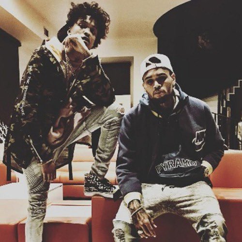 _frenchyyy's tweet photo. what a fucking duo. 😮‍💨 https://t.co/eybhvODycO