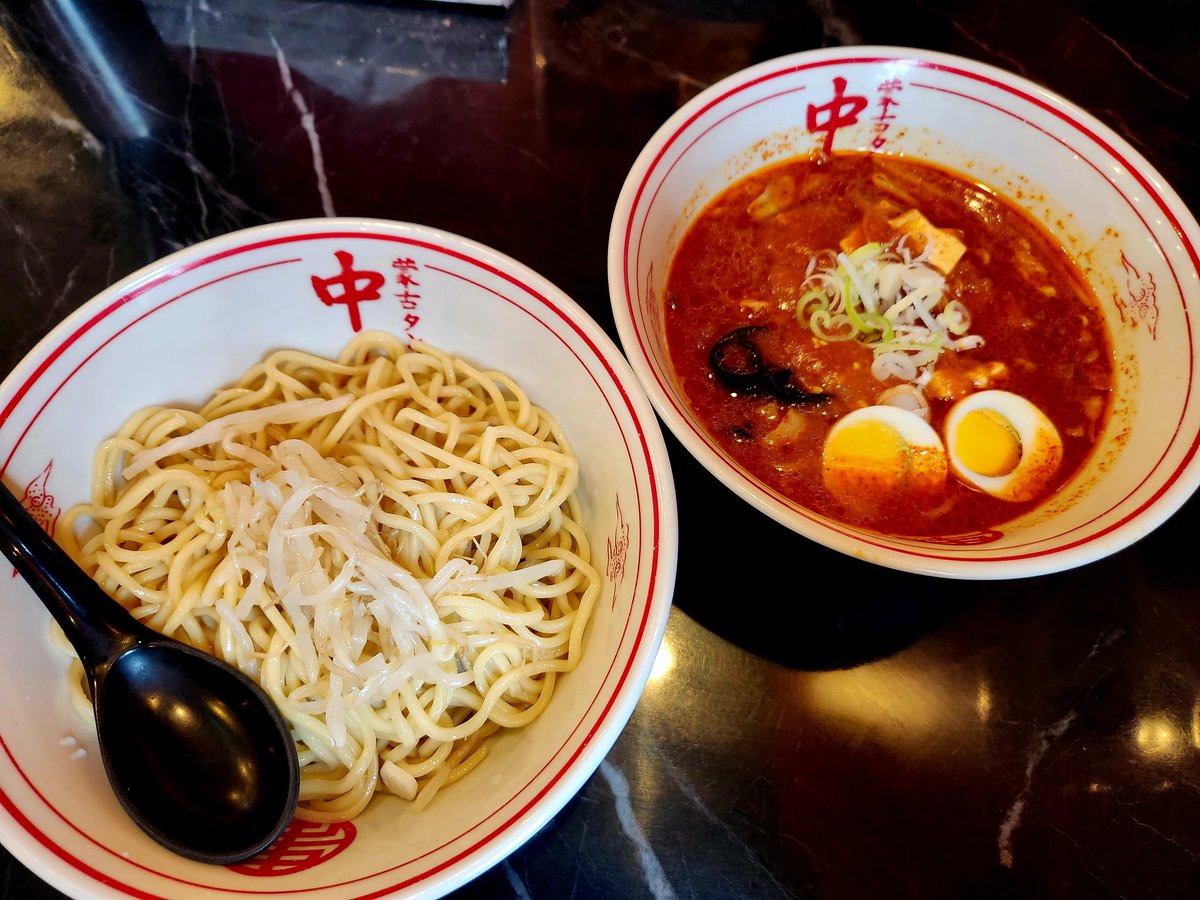 loser_0105's tweet photo. ホンマごめんなさい。
今日の昼飯はこちら蒙古タンメン中本 仙台富谷店で蒙古タンメン（5辛）と冷やし五目蒙古タンメン（7辛）やで。
#蒙古タンメン中本仙台富谷 https://t.co/FFRJhIN44k