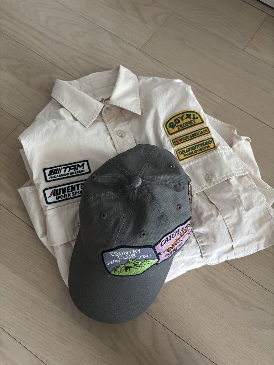 hirupi_n's tweet photo. キャップ似合わなくて普段買わないのにこれはめちゃくちゃ似合ってしまったので購入いたしました🧢
サファリシャツも最高に似合ったので買いました🦁

#workofart https://t.co/Aro1zA36iC