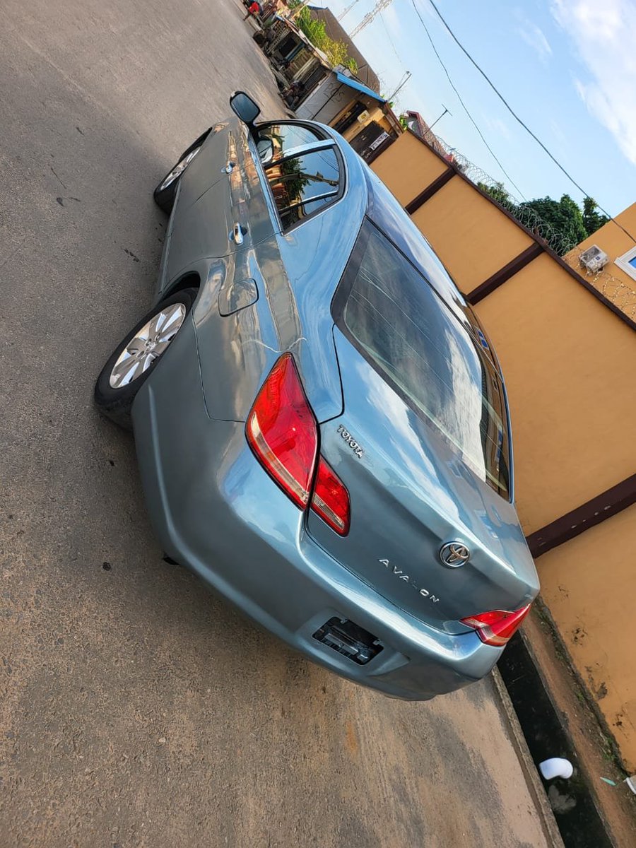 Carhunter01's tweet photo. 2008 Toyota Avalon 🇳🇬

Price: 4.8M Naira https://t.co/XwWVAAJMnb