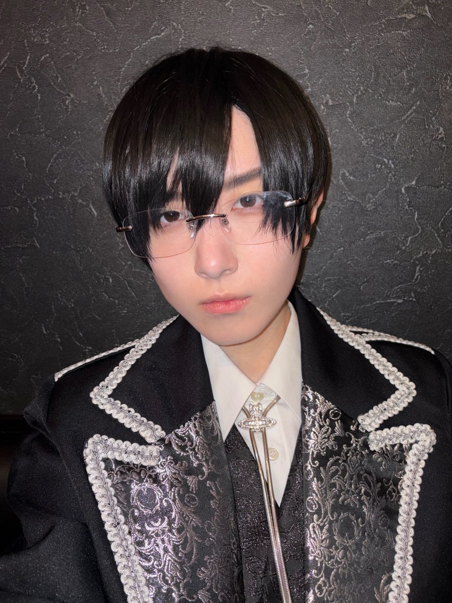 seech_MdeROZE's tweet photo. 久しぶりに外カメフラッシュしたょ📸
遅れちゃいましたがラストまで！ https://t.co/3Mkb3jg6E7