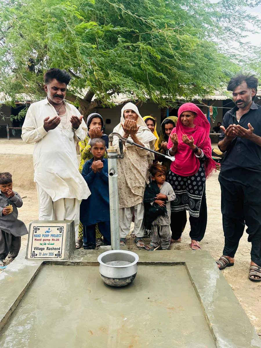 KolhiLeelaRam's tweet photo. Every handpump means healthier families, less hardship, and more hope. Two more villages now have access to clean drinking water thanks to everyone for your support. Total handpumps installed: 87. 🙏 #CleanWaterCampaign #Badin @gabeeno @asultanahmad @akhtarb1 @karachikhatmal https://t.co/Mv7y2PebMF
